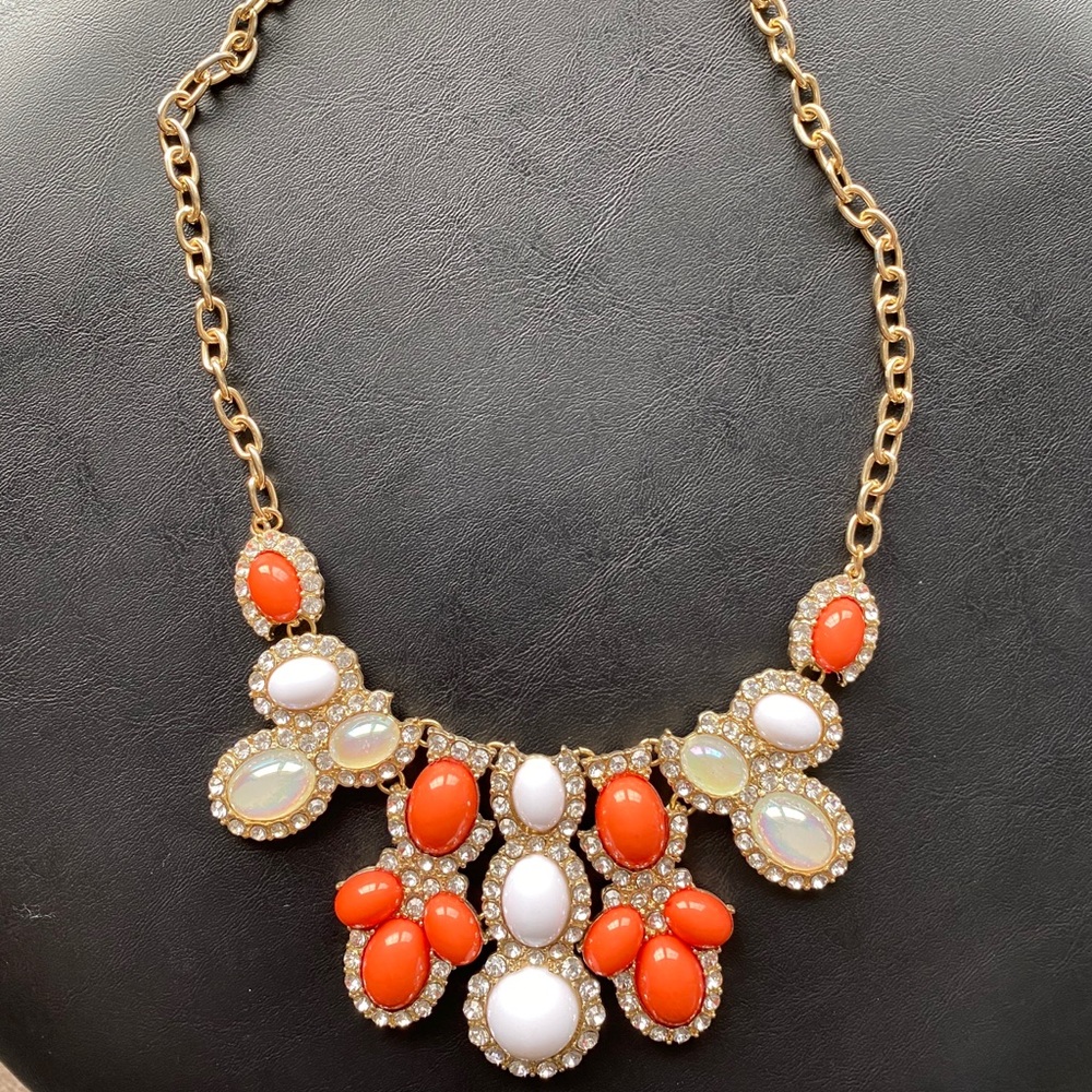 Statement necklace